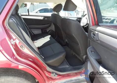 2018 Subaru Outback 2.5I Premium z USA, uszkodzony, nr VIN 4S4BSAFC1J3383260